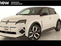 Usado Renault 5 E-Tech Techno 110 kW (150 CV) 2024 Blanco con techo negro Berlina