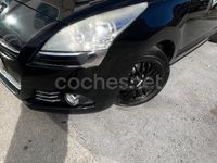 Usado Peugeot 5008 Active 112 CV (82 kW) 2011 Negro Monovolumen