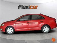 Usado Skoda Rapid Active 105 CV (77 kW) 2014 Rojo Berlina