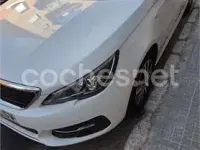 Usado Peugeot 308 Allure 130 CV (95 kW) 2021 Blanco Berlina