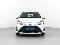 Usado Toyota Yaris Hybrid Active 100 CV (73 kW) 2019