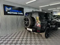Usado Land Rover Defender 525 CV (386 kW) 2024 Negro SUV