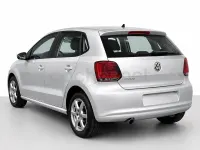 Usado VW Polo Advance 90 CV (66 kW) 2013 Gris / plata Utilitario