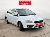 Usado Ford Focus Trend 90 CV (66 kW) 2007 Blanco Berlina