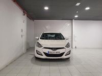 Usado Hyundai i30 110 CV (80 kW) 2014 Blanco Berlina