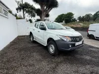 Usado Mitsubishi L200 154 CV (113 kW) 2017 Blanco Pickup/Camioneta