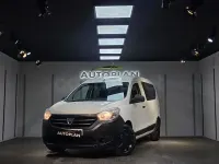 Usado Dacia Dokker Ambiance 90 CV (66 kW) 2016 Blanco Monovolumen