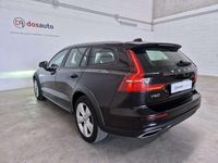 Usado Volvo V60 CC 197 CV (144 kW) 2021 Negro Familiar