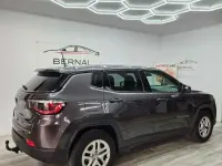 Usado Jeep Compass Sport 140 CV (102 kW) 2019 Gris SUV