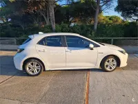 Usado Toyota Corolla Active 122 CV (89 kW) 2021 Blanco Berlina