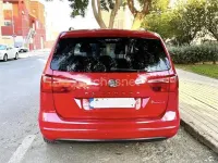 Usado Seat Alhambra Ecomotive 140 CV (102 kW) 2011 Rojo Monovolumen