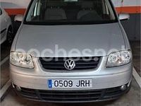 Usado VW Touran Highline 136 CV (100 kW) 2005 Gris / plata Monovolumen