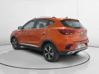 Usado MG ZS Comfort 106 HP (77 kW) 2025 Laranja SUV