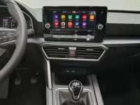 Usado Seat Leon Style 110 CV (80 kW) 2024 Gris