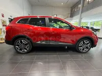 Usado Renault Kadjar Techno 140 CV (102 kW) 2022 Rojo SUV