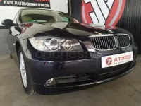 Usado BMW 325 218 CV (160 kW) 2007 Azul Berlina