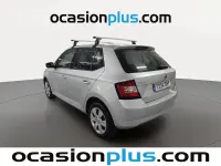 Usado Skoda Fabia Ambition 90 CV (66 kW) 2016 Gris plata Utilitario