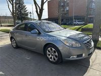 Usado Opel Insignia Cosmo 130 CV (95 kW) 2010 Gris / plata Berlina