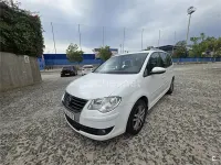 Usado VW Touran Edition 105 CV (77 kW) 2010 Blanco Monovolumen