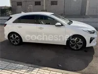 Usado Kia Ceed 136 CV (100 kW) 2019 Blanco Utilitario