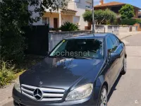 Usado Mercedes C200 Elegance 136 CV (100 kW) 2010 Azul Berlina