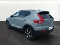 Usado Volvo XC40 Plus 163 CV (119 kW) 2024 Gris / plata SUV