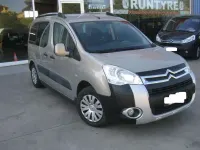 Usado Citroën Berlingo XTR 109 CV (80 kW) 2010 Beige Monovolumen