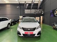 Usado Peugeot 3008 Allure 130 CV (95 kW) 2019 Blanco SUV
