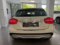 Usado Mercedes GLA220 Urban 170 CV (125 kW) 2014 Blanco SUV