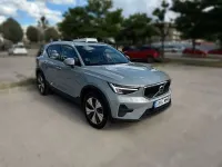 Usado Volvo XC40 Core 163 CV (119 kW) 2024 Gris SUV