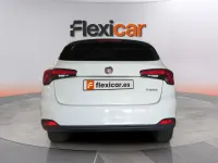 Usado Fiat Tipo Easy 95 CV (69 kW) 2018 Blanco Familiar