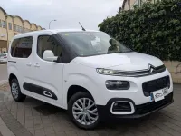 Usado Citroën Berlingo Feel 102 CV (75 kW) 2020 Blanco Monovolumen