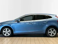 Usado Volvo V40 Momentum 120 CV (88 kW) 2015 Azul Berlina