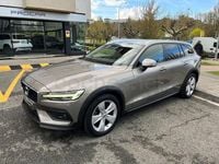 Usado Volvo V60 CC Pro 190 CV (139 kW) 2021 Beige Familiar