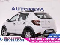 Używany Dacia Sandero Stepway 90 KM (66 kW) 2017 Biały Sedan/Limuzyna
