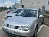 Usado VW Golf IV Advance 100 CV (73 kW) 2002 Gris / plata Berlina