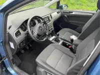 Usado VW Golf Sportsvan Advance 125 CV (91 kW) 2015 Azul Monovolumen