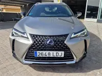 Usado Lexus UX Business Edition 184 CV (135 kW) 2019 Beige SUV
