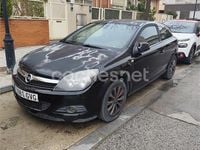 Usado Opel Astra GTC 110 CV (80 kW) 2010 Negro Berlina