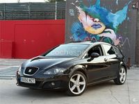 Usado Seat Leon Sport 160 CV (117 kW) 2010 Negro Utilitario