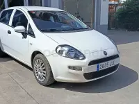Usado Fiat Punto Easy 75 CV (55 kW) 2015 Blanco Utilitario