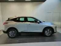 Usado Nissan Qashqai Acenta 140 CV (102 kW) 2021 Gris / plata SUV
