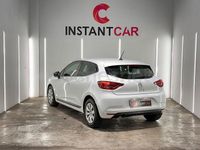 Usado Renault Clio V Intens 100 CV (73 kW) 2022 Blanco Berlina