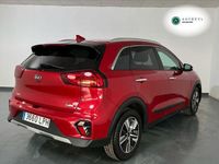 Usado Kia Niro 141 CV (103 kW) 2021 Rojo SUV