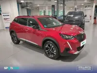 Usado Peugeot 2008 Allure 130 CV (95 kW) 2022 Rojo SUV