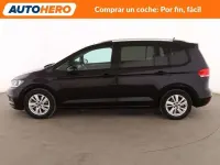 Usado VW Touran Advance 150 CV (110 kW) 2021 Negro Monovolumen
