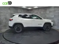 Usado Jeep Compass Trailhawk 240 CV (176 kW) 2022 Blanco SUV