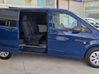 Usado Mercedes Vito 136 CV (100 kW) 2018 Azul Van