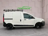 Usado Dacia Dokker Essentiel 75 CV (55 kW) 2019 Blanco Monovolumen