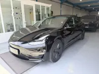 Usado Tesla Model 3 Standard Range 239 kW (325 CV) 2019 Negro Berlina
